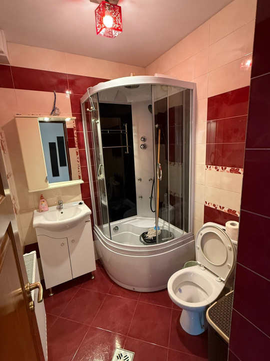 Apartament o Camera-Bucium 