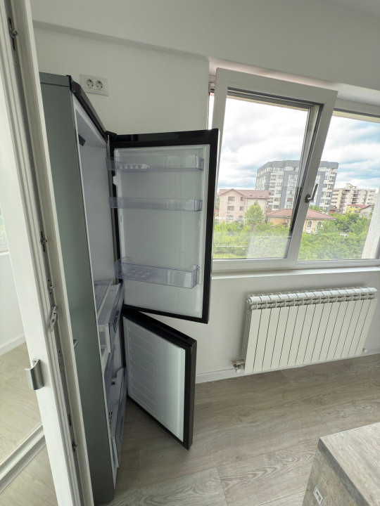 Apartament 2 Camere Zona Palas-Bloc Nou