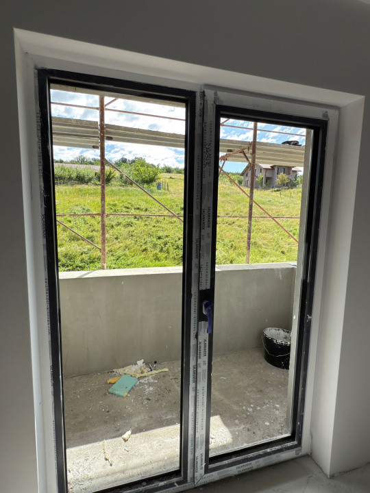 Apartamente 2 Camere in Bloc Nou-Visani