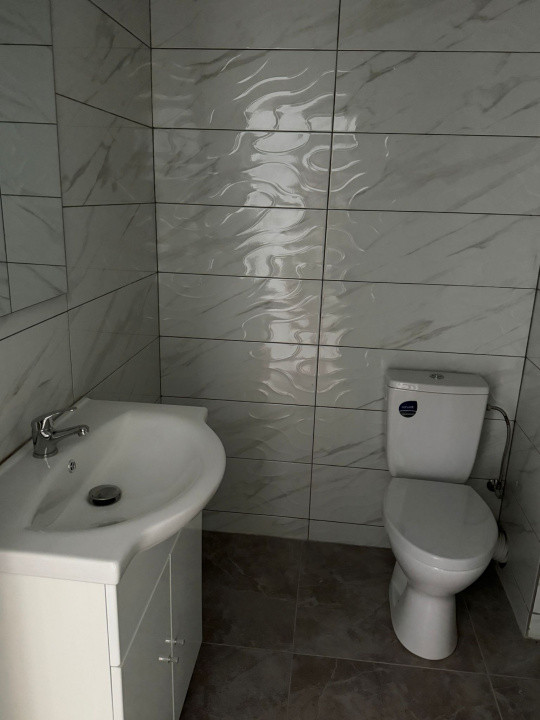 Apartament 3 Camere de Vânzare | Cartier Iris | Bloc Nou | 