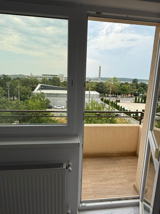 Apartament 3 Camere de Vânzare | Cartier Iris | Bloc Nou | 