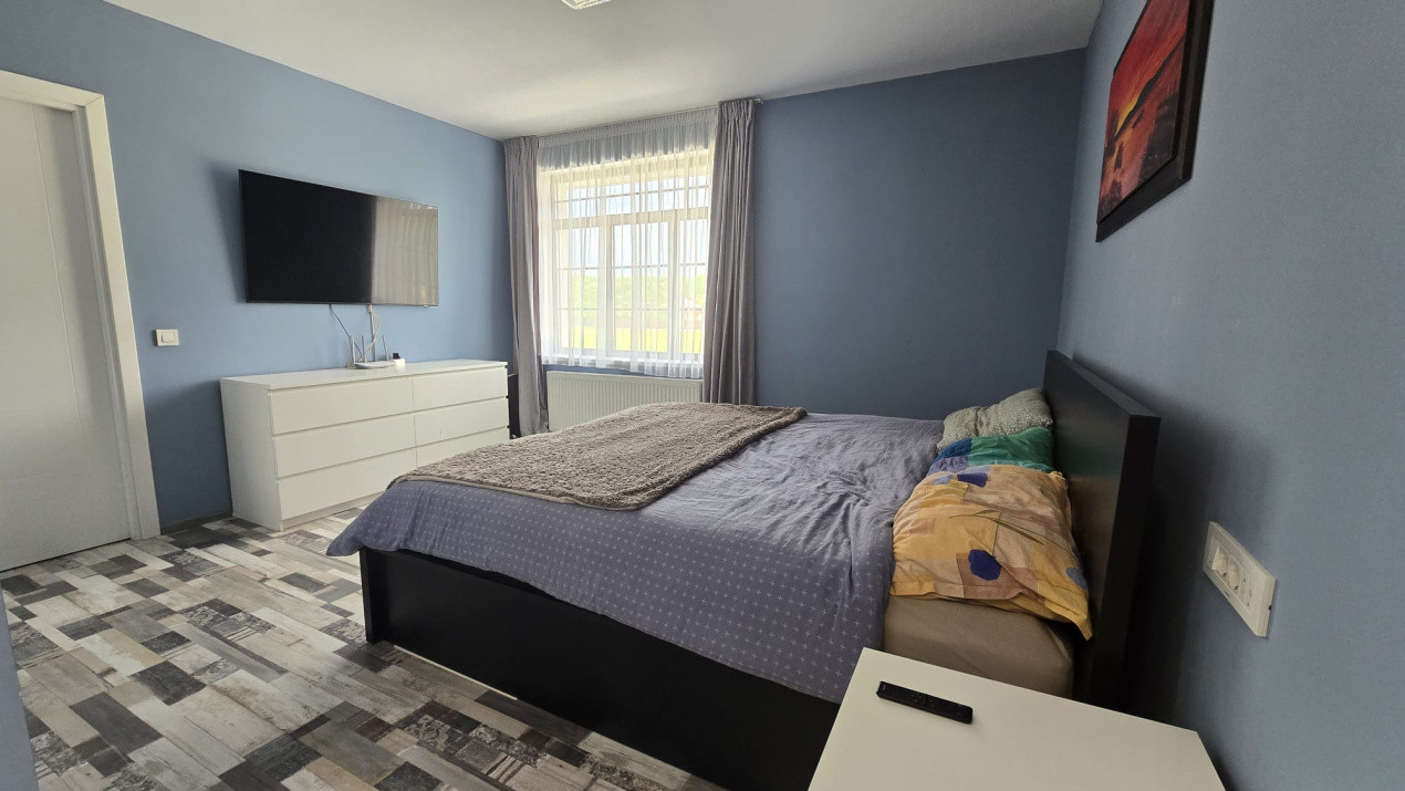 Casa 5 camere si teren 1200 mp