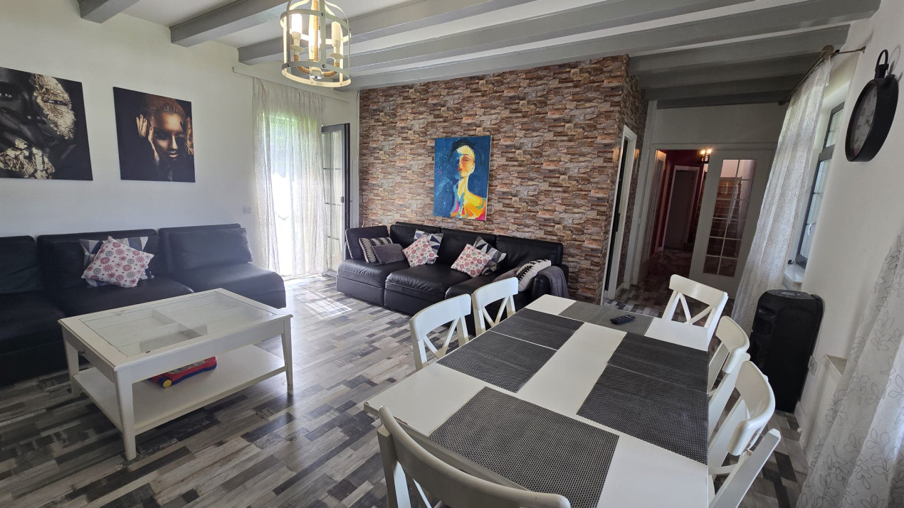 Casa 5 camere si teren 1200 mp