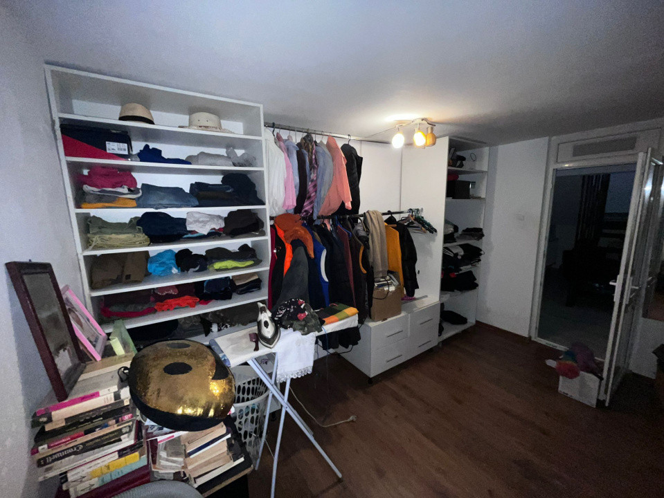 Apartament in vila, pe 2 nivele, cu teren, in Bucium!