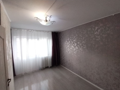 Camera de camin zona Granit-Bularga, et 3, renovata