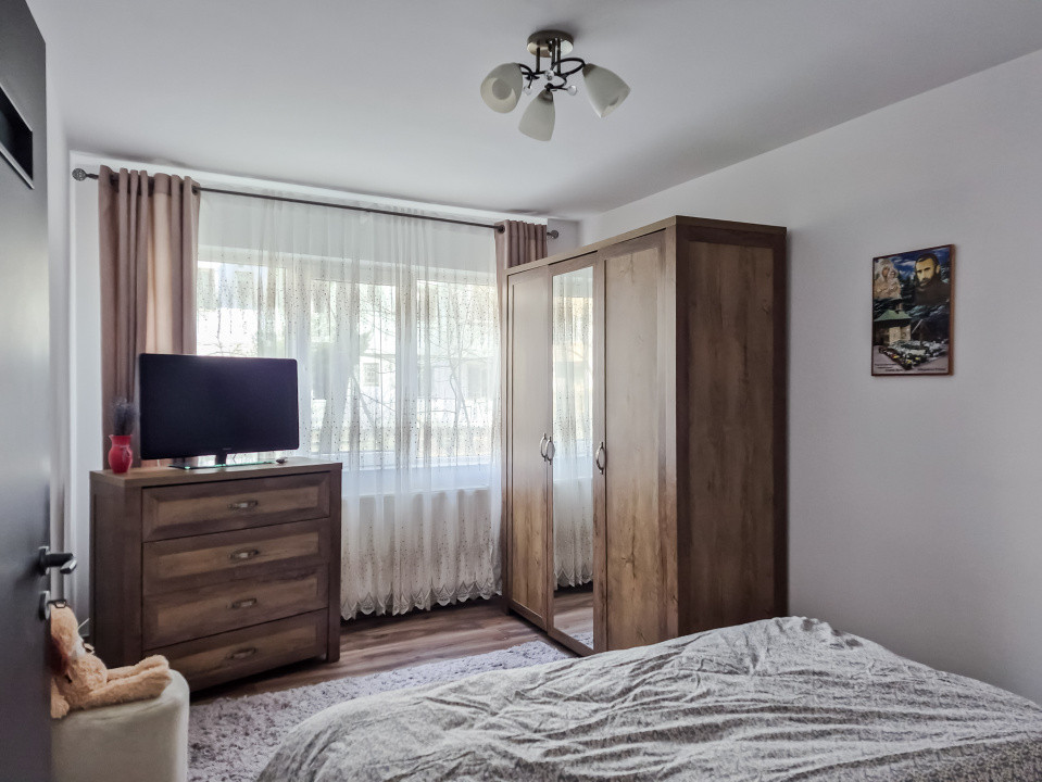 Zero comision!  Ultrafinisat cu balcon, 2 camere, in Pod de Piatra, fara risc!