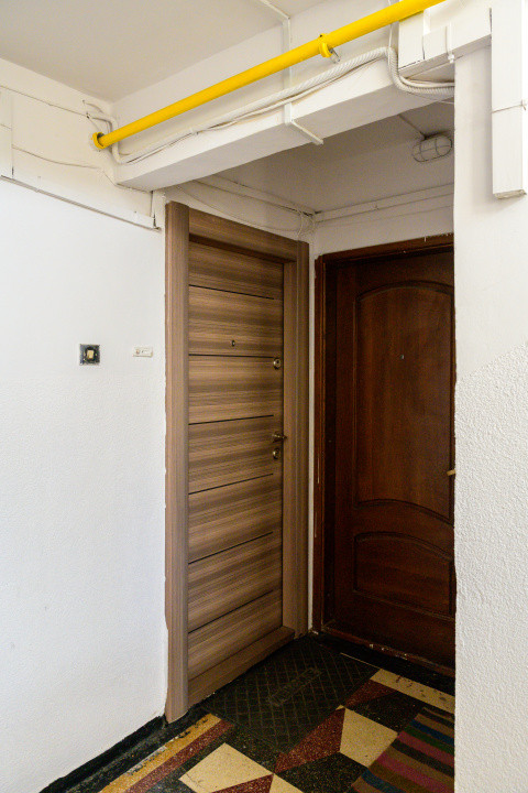 Zero comision!  Ultrafinisat cu balcon, 2 camere, in Pod de Piatra, fara risc!