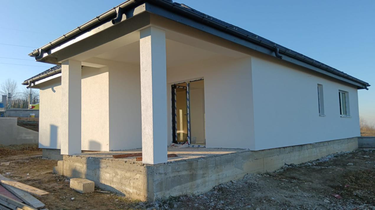 Casă De Vânzare, Zona Păun/Bucium