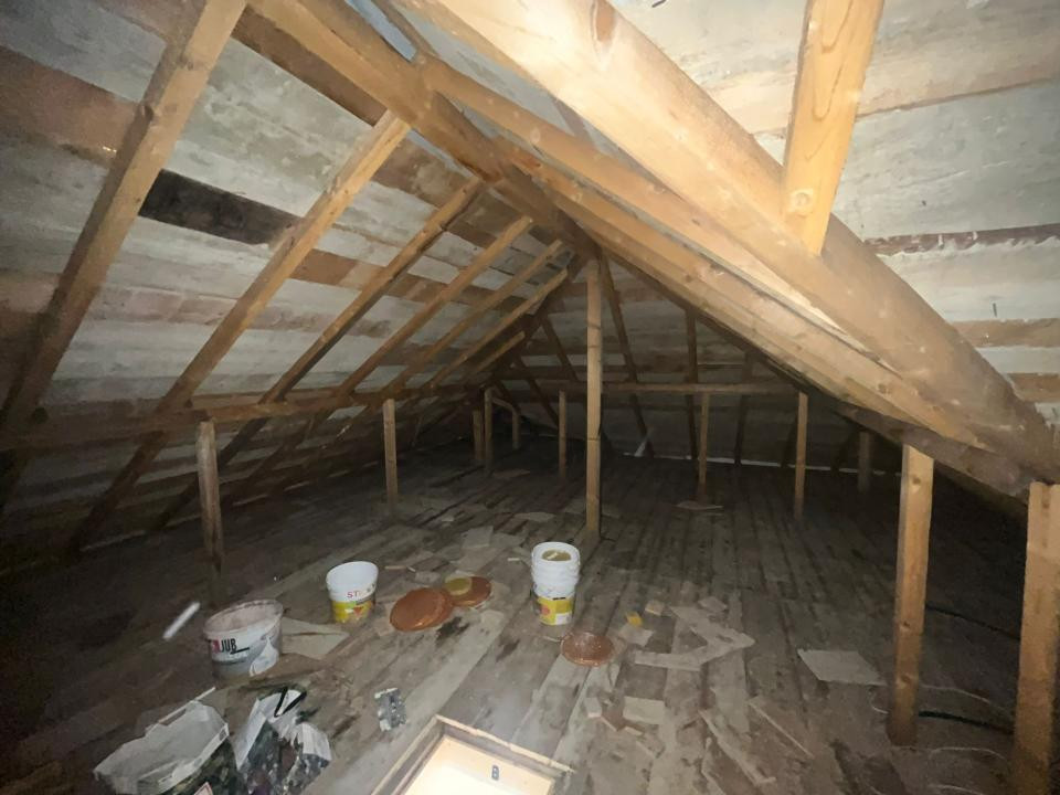 Casă De Vânzare, Zona Păun/Bucium