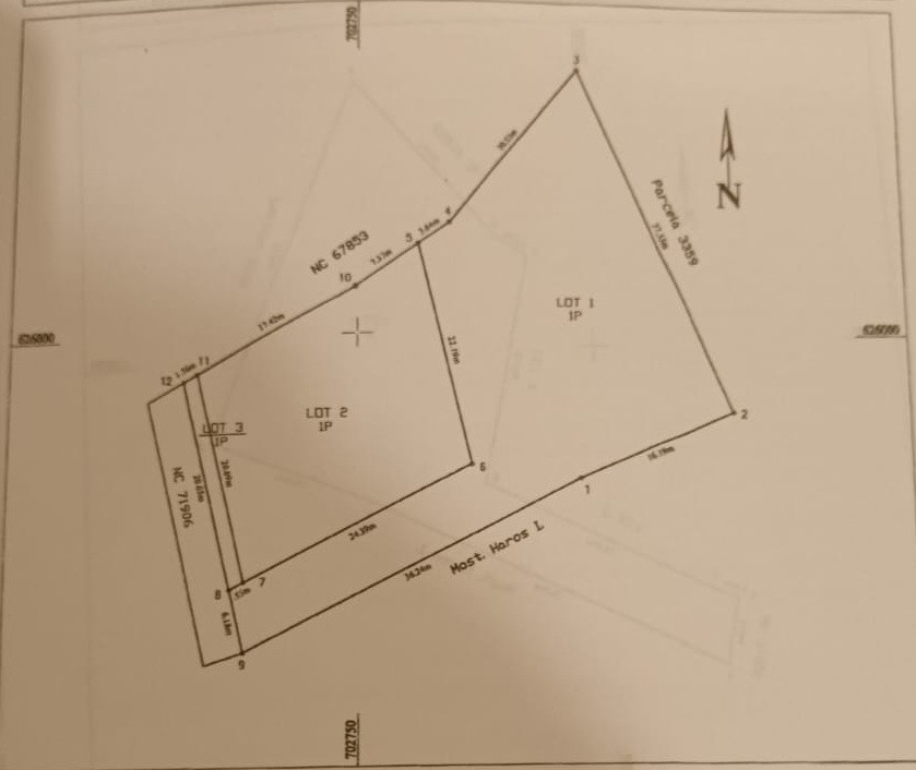 Teren intravilan cu utilitati si bransamente trase in Paun, Bucium! Comision 0%!