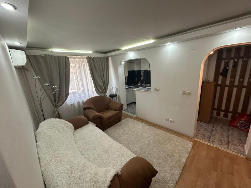 Apartament intim, cochet, pt investitii, zona Rond Podu Ros!