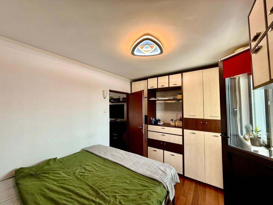 Apartament nou aparut! La bulevard, Tatarasi, 2 cam nedec, renovat, mobilat!