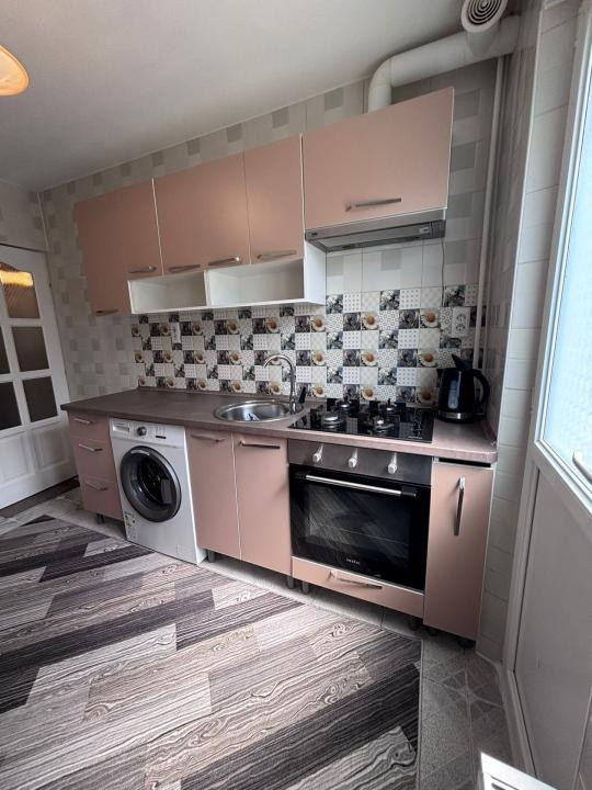 Apartament cu 2 camere ND, zona Cantemir-Pod Piatra