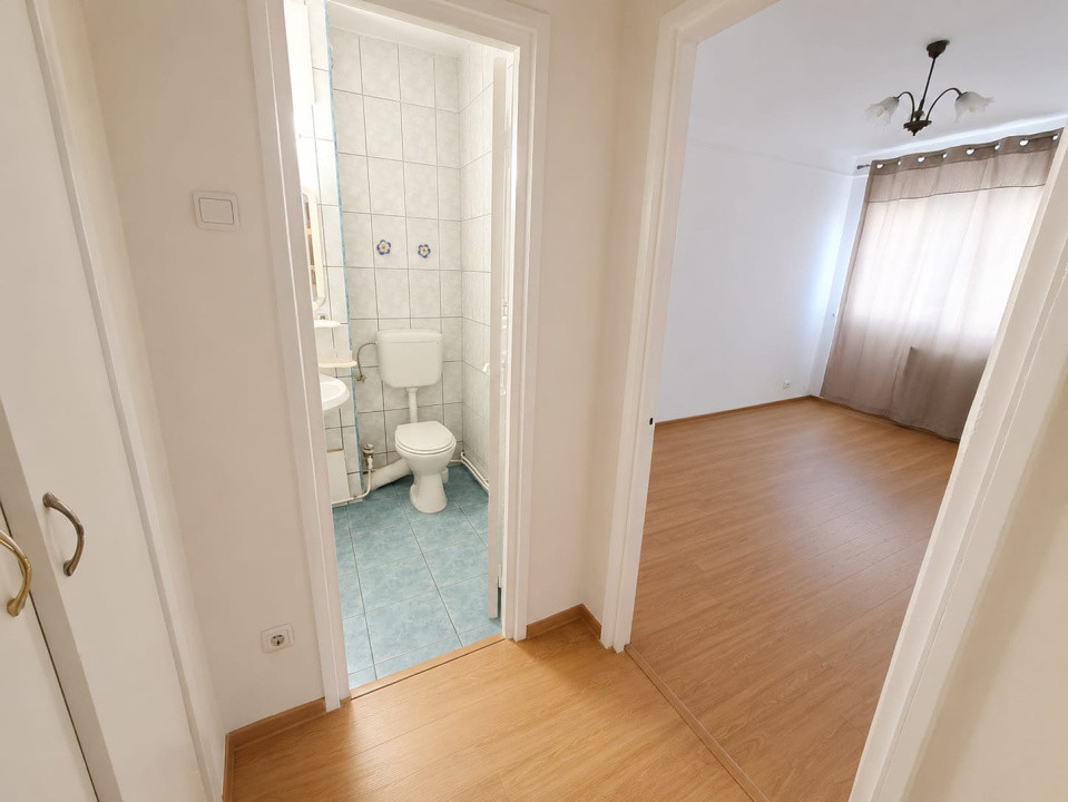 Apartament cu 2 camere in Podu Ros, langa Palas!