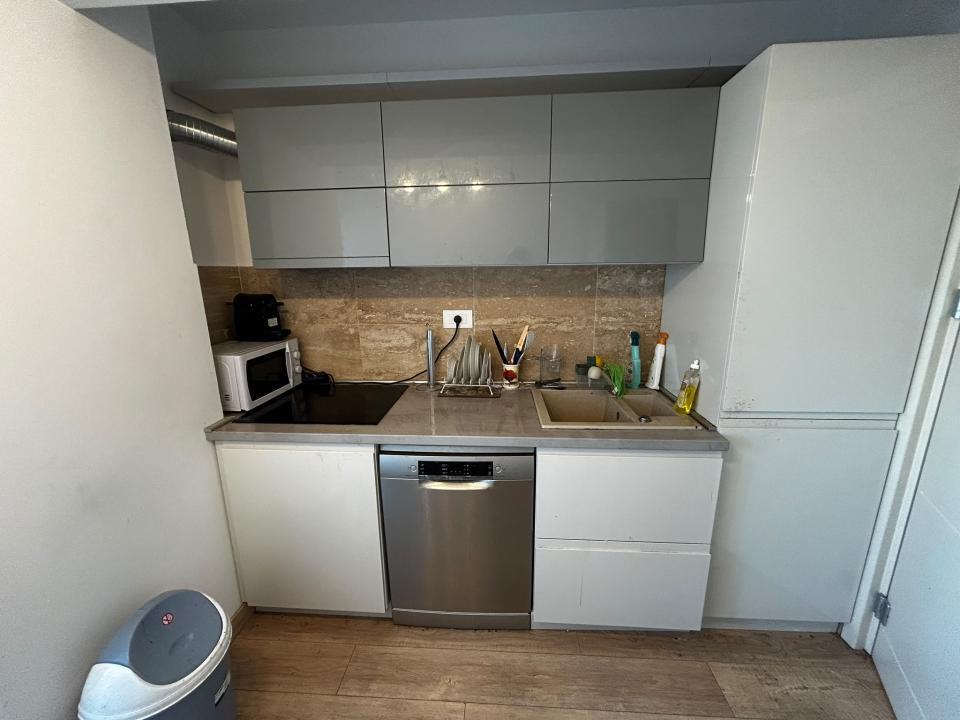 Apartament cu 2 camere la Newton, cu parcare optionala!