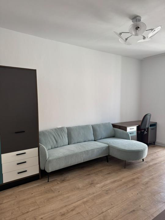 Apartament cu 2 camere decomandat in Centru, Piata Unirii!!