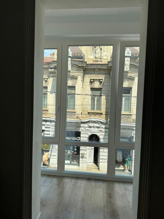 Apartament cu 2 camere decomandat in Centru, Piata Unirii!!