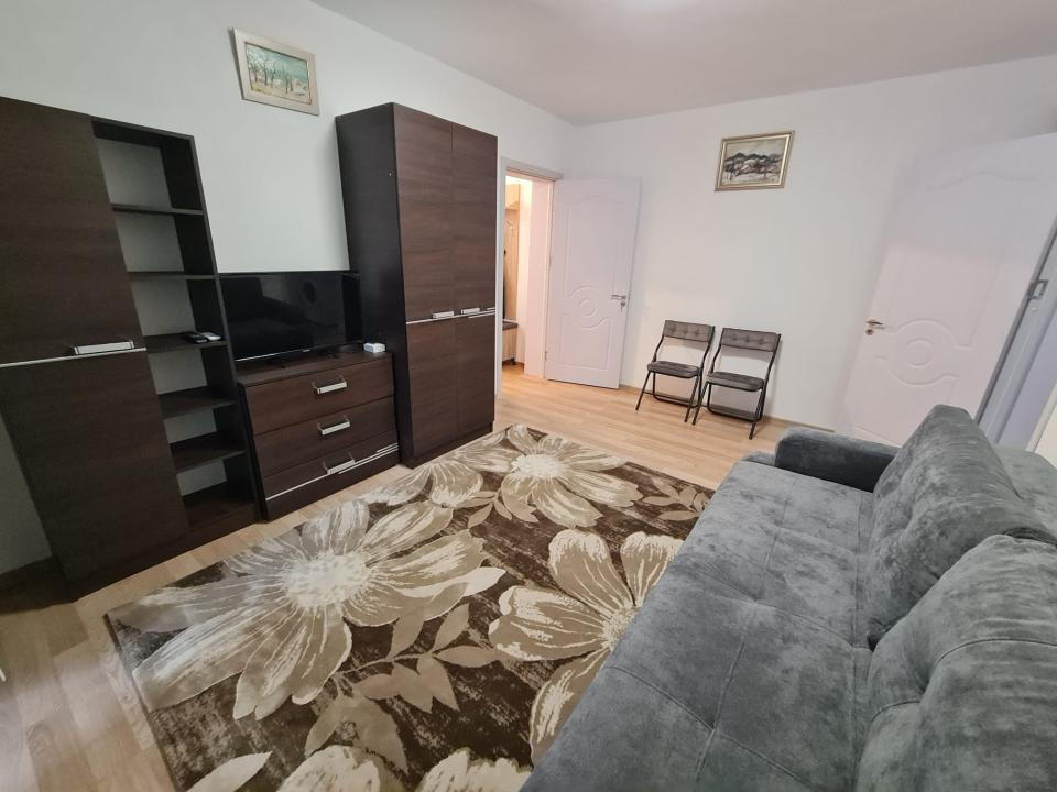 Apartament renovat cu 2 camere in Tatarasi, liber!